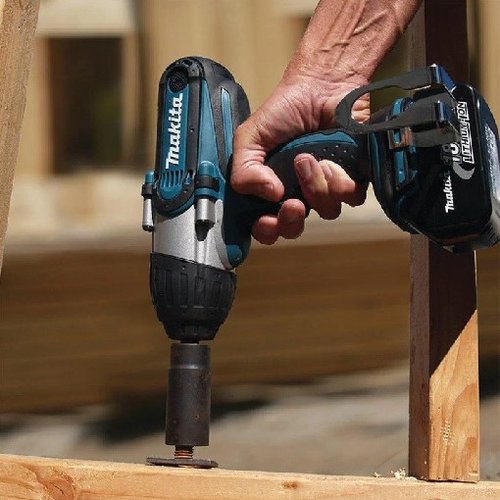 Chave De Impacto 1/2'' Pol. 18V DTW450Z Sem Bateria e Carregador -Makita