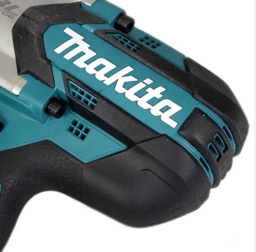 Chave De Impacto a Bateria 18V 3/4'' Pol. 1050NM DTW1001Z Sem Bateria e Carregador -Makita