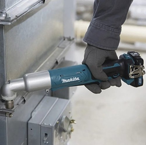 Chave de Impacto Angular a Bateria 18V 3/8'' Pol. DTL063 Sem Bateria e Carregador -Makita