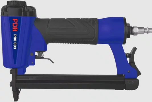 Grampeador Pneumatico 6 a 16MM modelo PRO-603 PDR