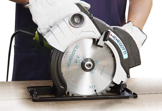 Serra Circular 7.1/4'' Pol. MMC 1400W com Laser Guia e 02 Discos 220V -Menegotti