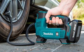 Compressor Portatil a Bateria Dmp180z 18v 120lbs Sem Bateria E Sem Carregador