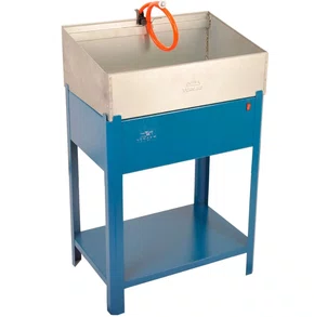 Lavadora de Peças 600mm 20 Litros com Eletrobomba 220V FERCAR-LV-620 Lavadora de Peças 600mm 20 Litros com Eletrobomba 220V FERCAR-LV-620