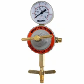 Regulador de Pressão GLP 13Kgf com Manômetro 15745-9 Lynus Regulador de Pressão GLP 13Kgf com Manômetro 15745-9 Lynus
